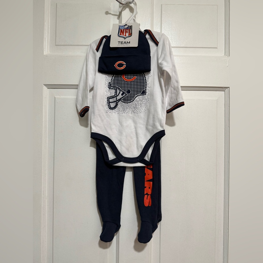NEW NFL Chicago Bears 6-9 Month Outfit Hat One Piece Pants